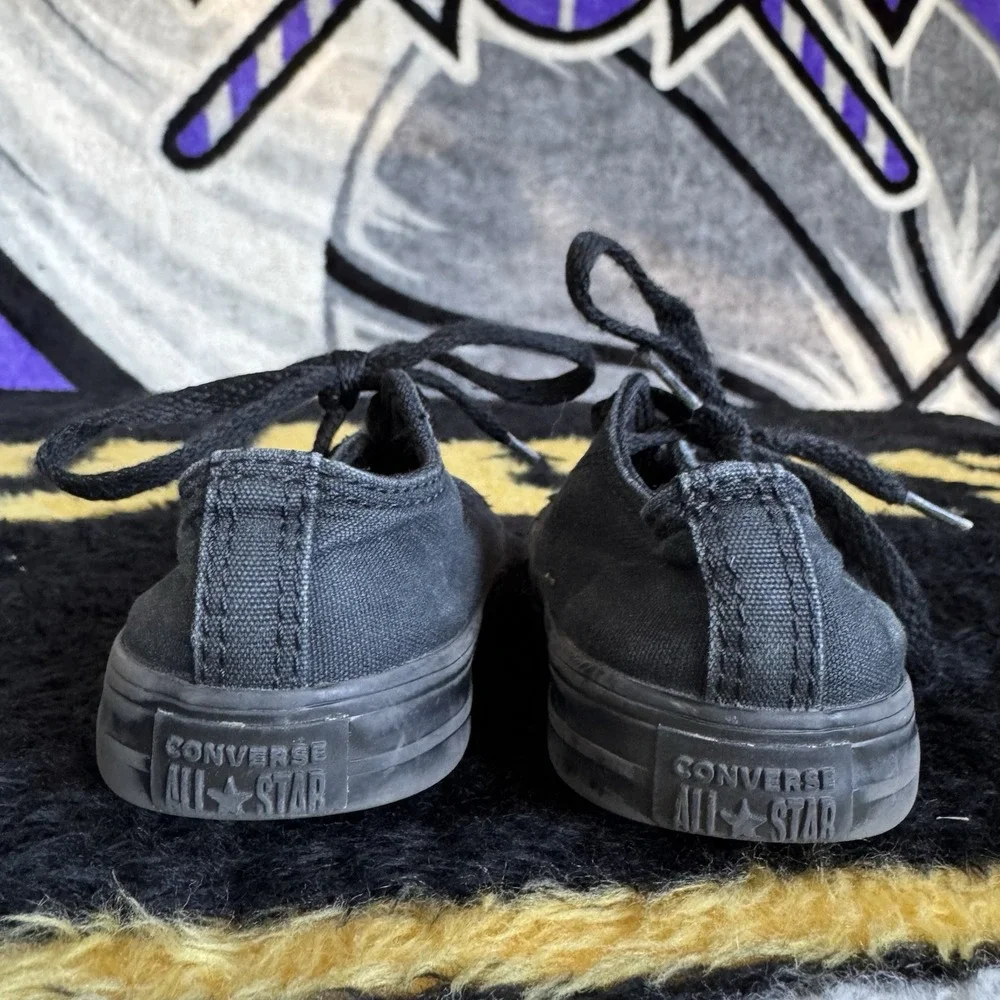Size 7c - Toddler CONVERSE Chuck Taylor All Star Low Top Black Monochrome